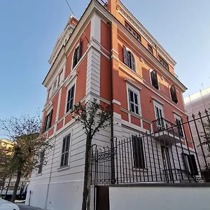 επισκεφθείτε το ξενοδοχείο