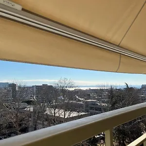 επισκεφθείτε το ξενοδοχείο